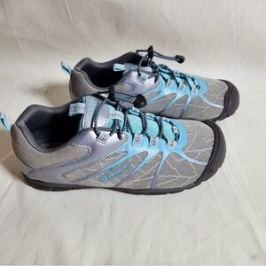 Keen shoes- Women